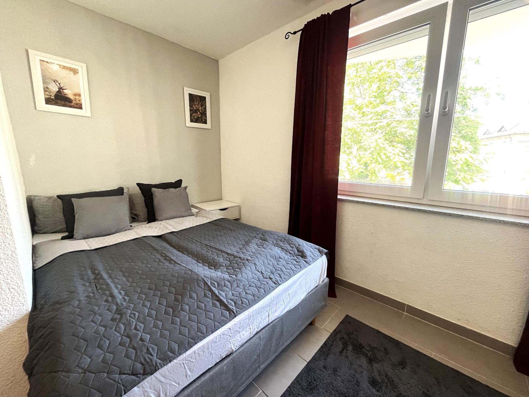Simplex Apartments Am Europaplatz Karlsruhe Szoba fotó