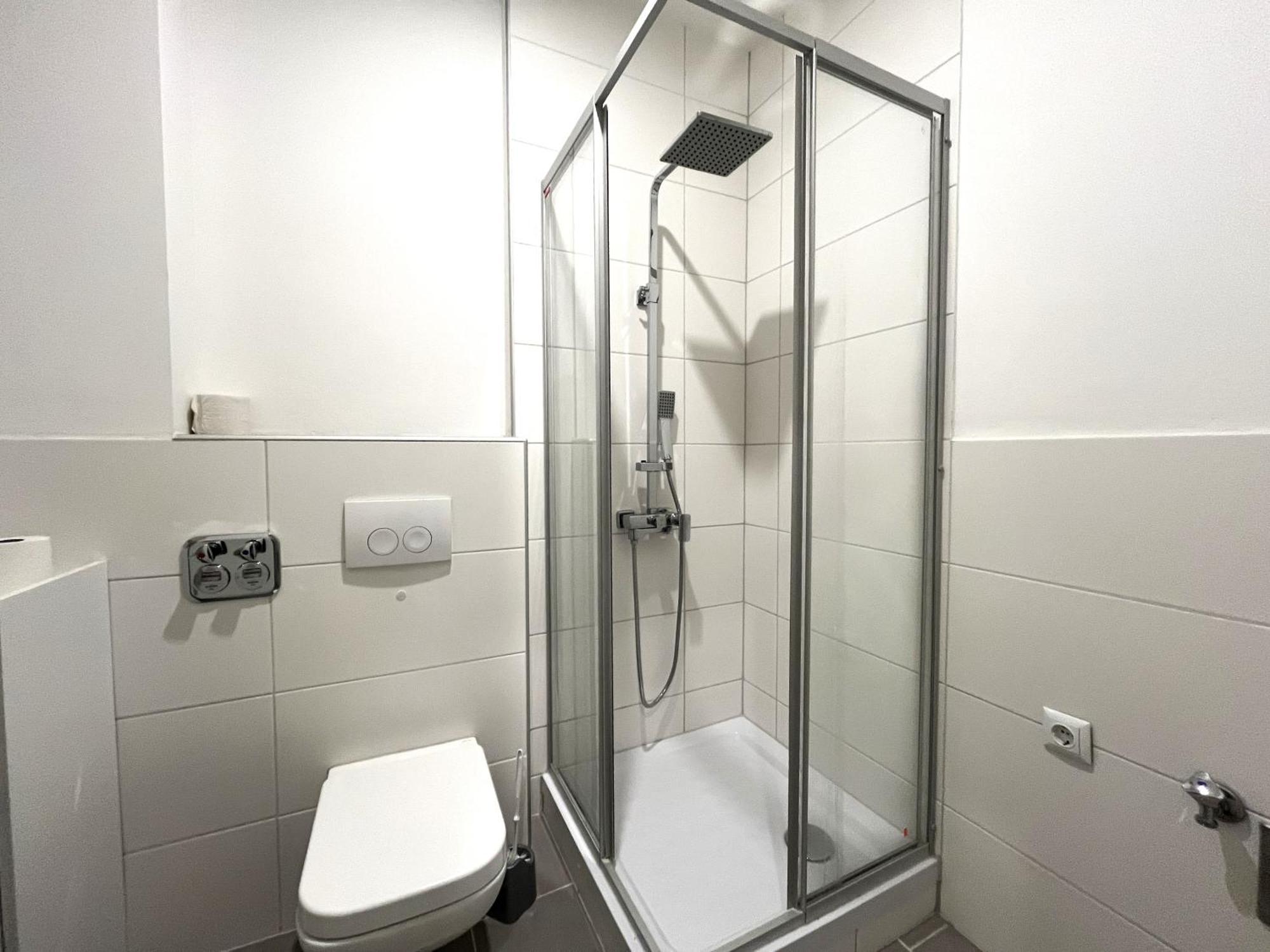 Simplex Apartments Am Europaplatz Karlsruhe Szoba fotó