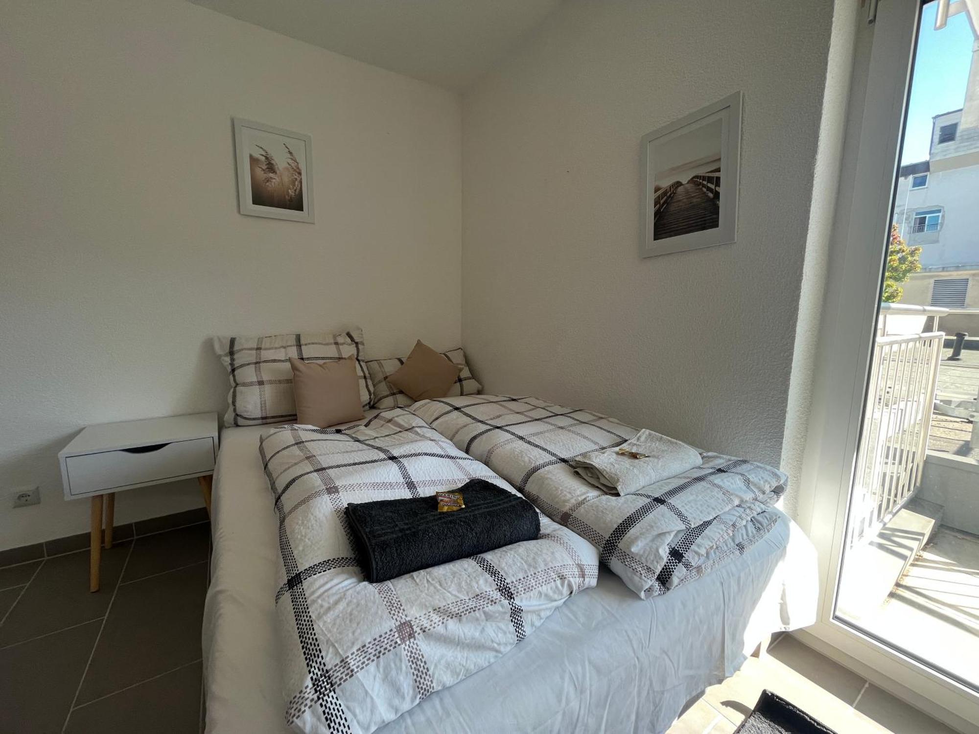 Simplex Apartments Am Europaplatz Karlsruhe Szoba fotó