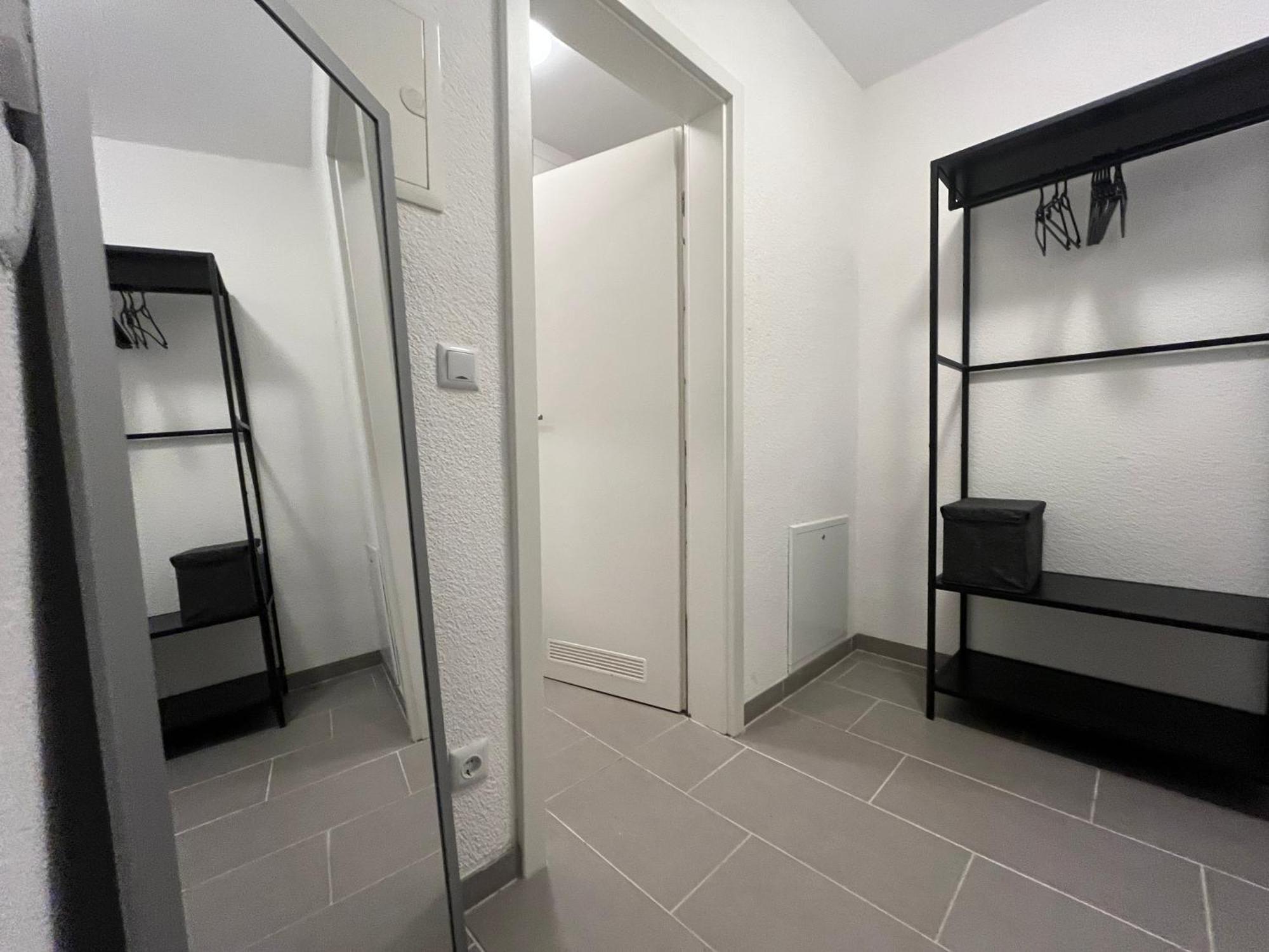 Simplex Apartments Am Europaplatz Karlsruhe Szoba fotó
