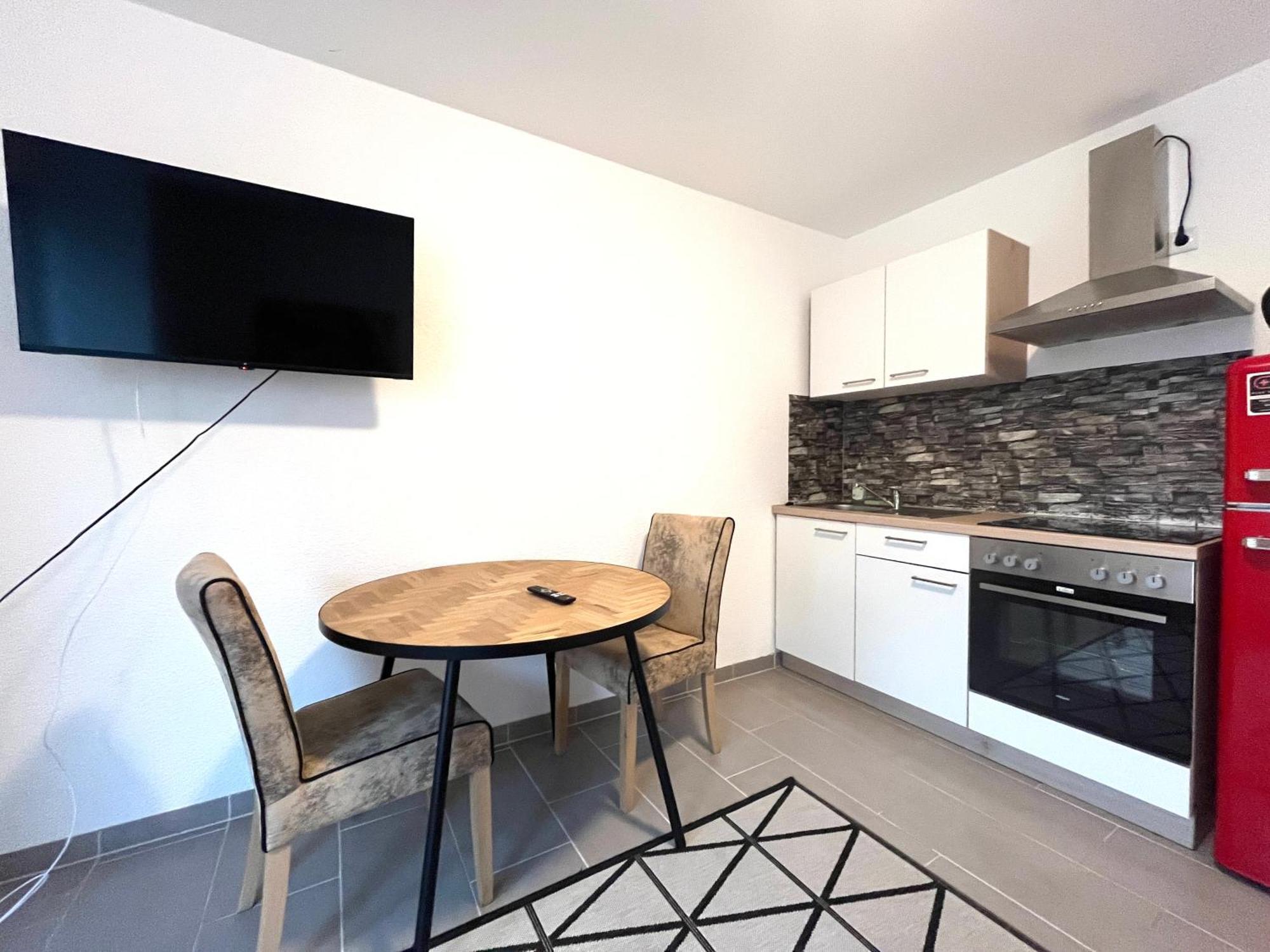 Simplex Apartments Am Europaplatz Karlsruhe Szoba fotó